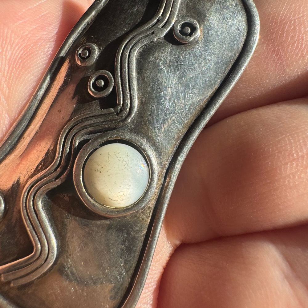 925 Sterling Silver Brooch with Mother of Pearl 20.7g - Picture 4 of 15